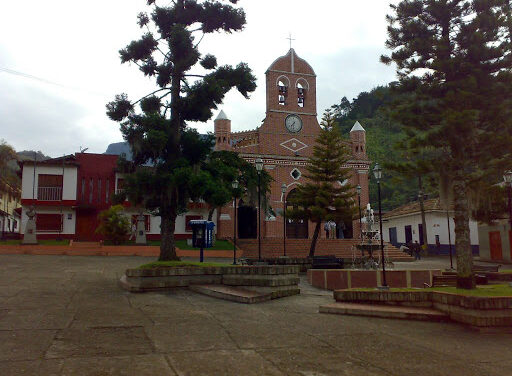 Concertaciones y proyectos en Abriaquí