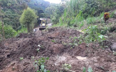 Tres fallecidos por avenida torrencial en Antioquia