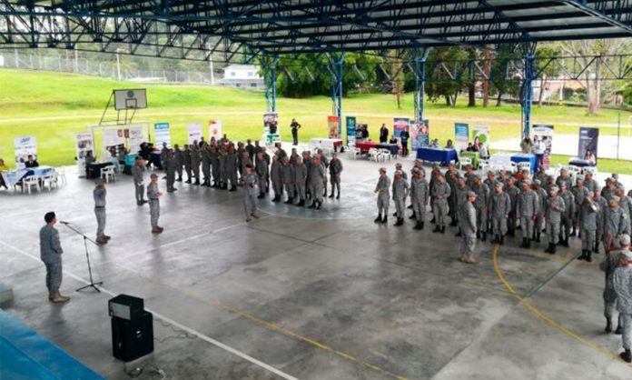 La Fuerza Aérea Colombiana amplía sus patrullajes terrestres en el Oriente La Fuerza Aérea Colombiana amplía sus patrullajes terrestres en el Oriente