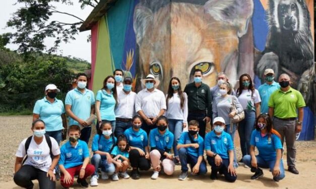 Corantioquia entregó primer Espacio Público Verde