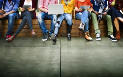 Diálogos con los jóvenes en Peque