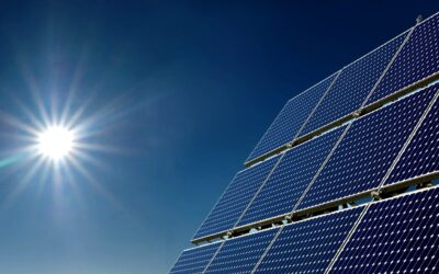 En Medellín implementan la primera media técnica de energía solar en el país