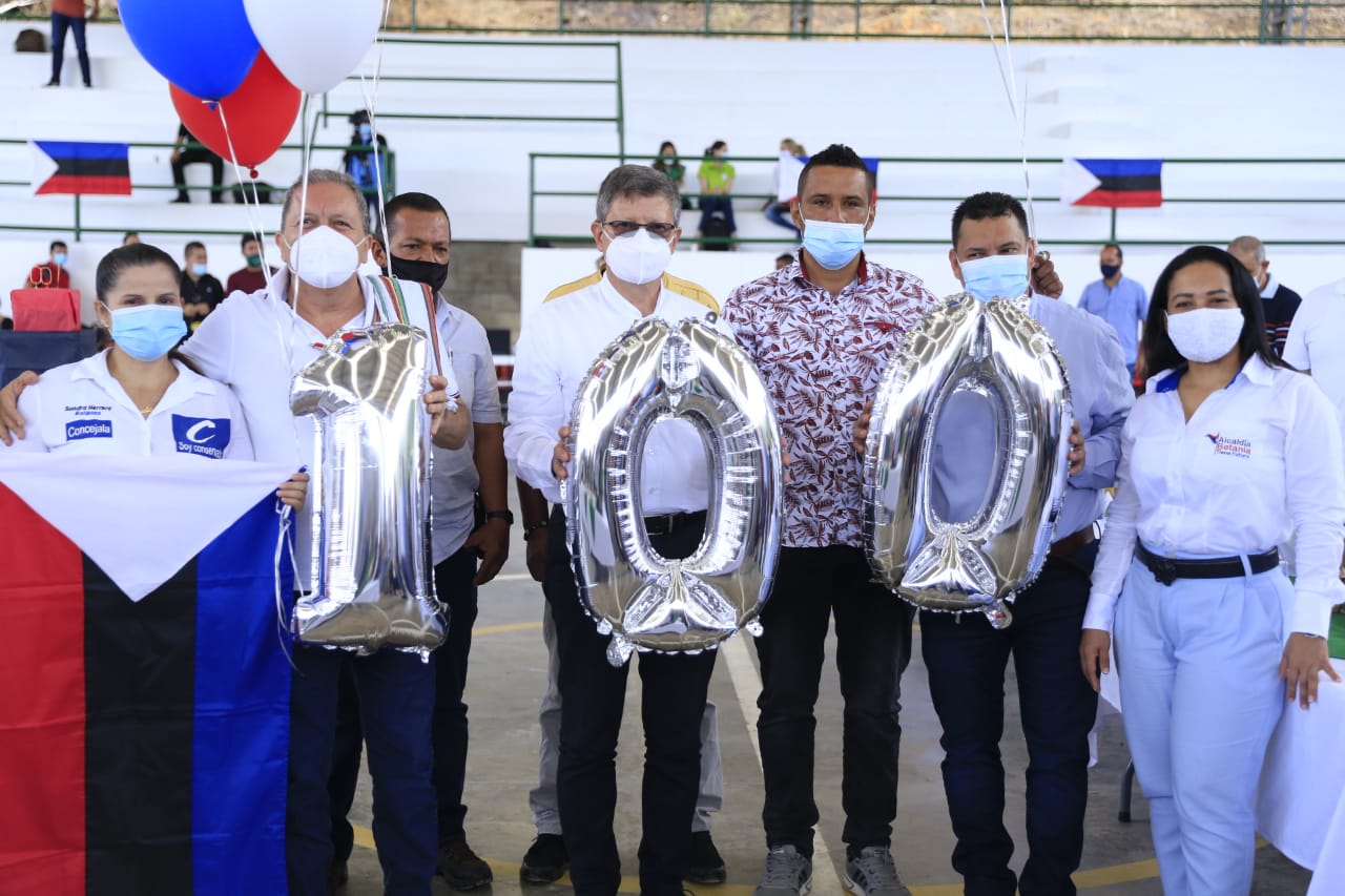 Se conmemoró los 100 años de Betania durante la Sesión Descentralizada de la Asamblea de Antioquia Se conmemoró los 100 años de Betania durante la Sesión Descentralizada de la Asamblea de Antioquia