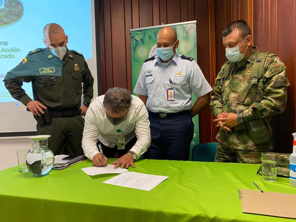 Firma-Plan-Unificado-3 Compromiso para fortalecer la protección de los recursos naturales