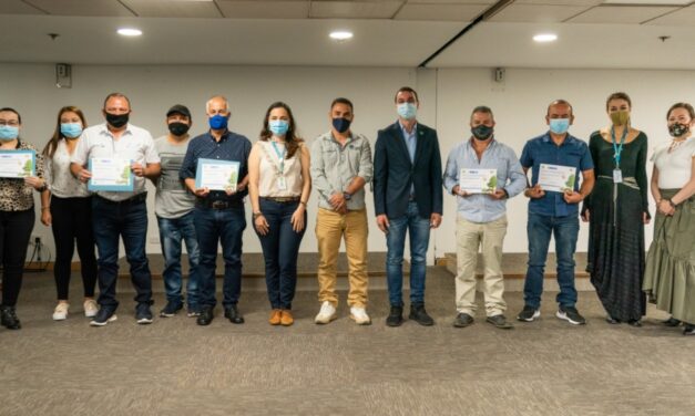 9 empresas madereras del Valle de Aburrá recibieron Esquema de Reconocimiento Forestal