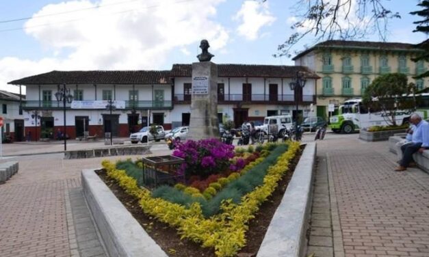 Sonsón extiende las medidas por aumento de COVID-19