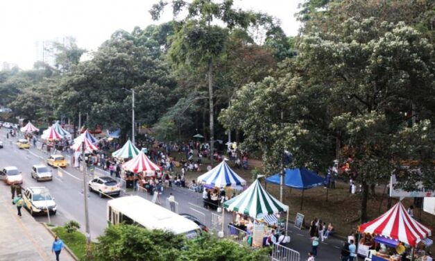 Bazar Vía Primavera y emprendedores de La Estrella