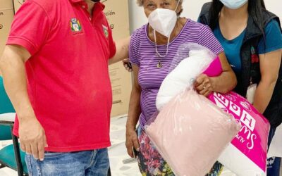 Briceño sigue apoyando a los damnificados por la avenida torrencial