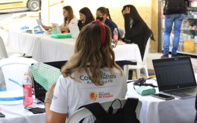 ¿Está buscando trabajo? Conozca las 600 ofertas laborales que tiene Comfenalco