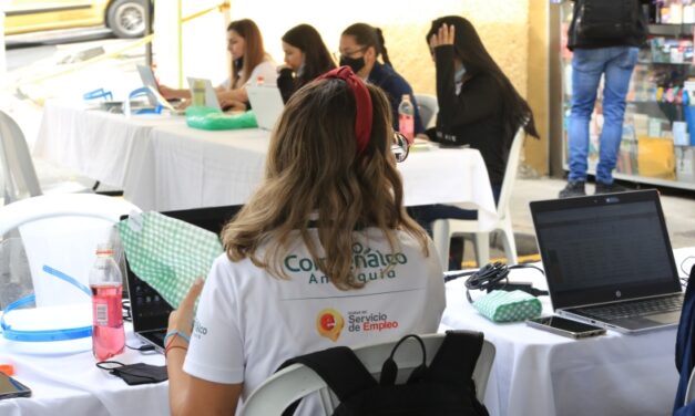 ¿Está buscando trabajo? Conozca las 600 ofertas laborales que tiene Comfenalco