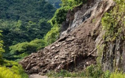 En Ituango se agrava la situación en la única vía de acceso debido a nuevos deslizamientos