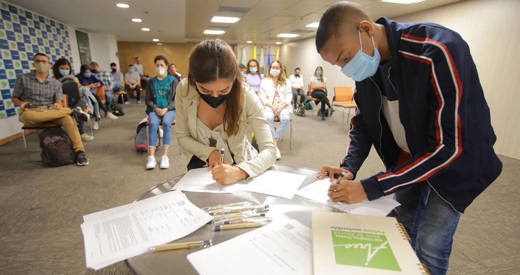 Nota-AMVA-12-ago3-min El Área Metropolitana tendrá practicantes profesionales