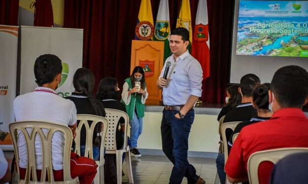 Jóvenes cultivadores de aguacate de Abejorral ingresan al mundo de la agricultura 4.0