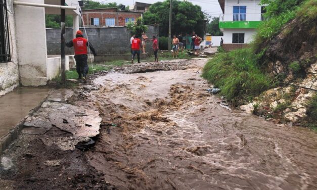 En Colombia, más de 130.000 familias han sido afectadas por las lluvias