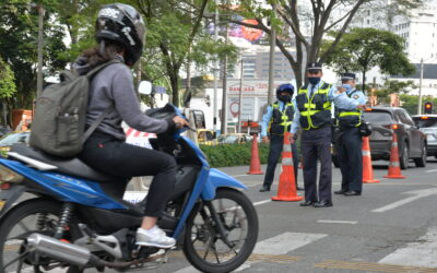 El 19 de octubre comienza la fase sancionatoria del pico y placa para motocicletas en Medellín