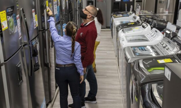 Antioquia estima ventas por $3 billones de pesos en los días sin IVA