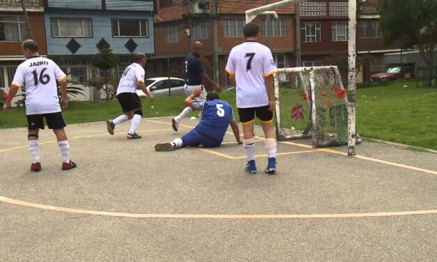 Popular juego de “banquitas” se toma cuatro comunas de Medellín