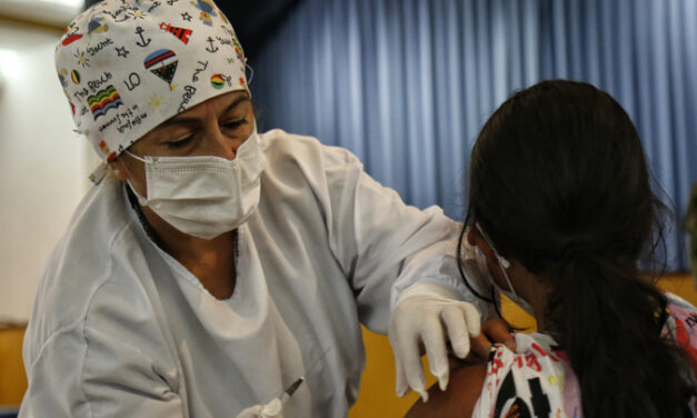 Para el 2022 los colombianos tendrían dosis anticovid de refuerzo