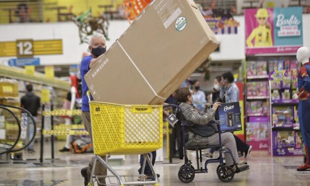 En Colombia se vendió 9,2 billones de pesos en el segundo Día sin IVA