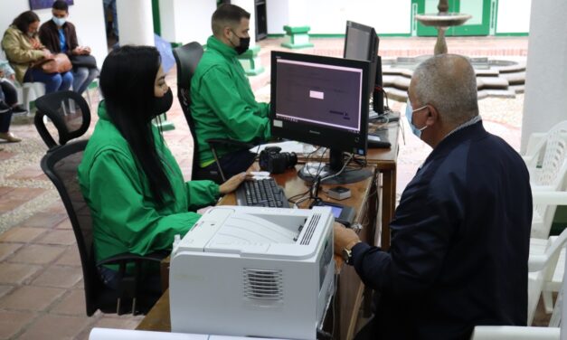 Oficina de Pasaportes realiza jornada descentralizada en Marinilla