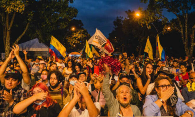 Petro volvió a Medellín a pesar de las amenazas de uribistas y hubo asistencia masiva