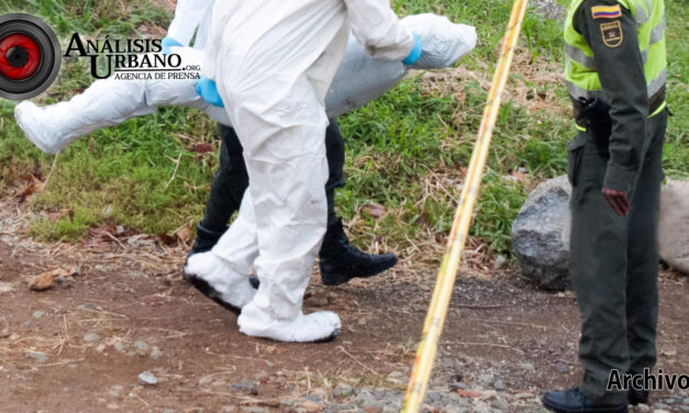 En zona boscosa de Copacabana fue hallado el cadáver de un hombre baleado
