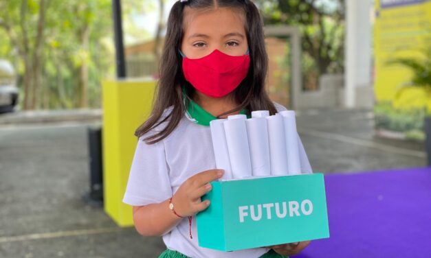 En Medellín ya están matriculados 303.480 estudiantes  en las instituciones educativas