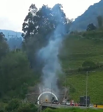 Tragedia en Colombia: accidente deja 7 muertos y 33 heridos en el túnel Los Venados