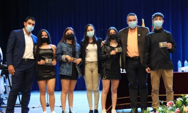 Marinilla entregó reconocimientos a los deportistas