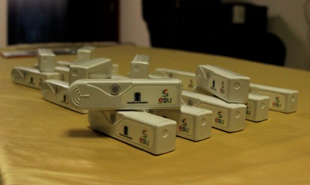 Con entrega de nuevos botones de pánico a comerciantes se fortalecen las Zonas Seguras en Laureles y El Poblado