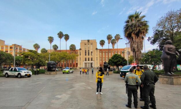 Inició la segunda etapa de recuperación de la Plaza Botero con oferta institucional de la Alcaldía de Medellín