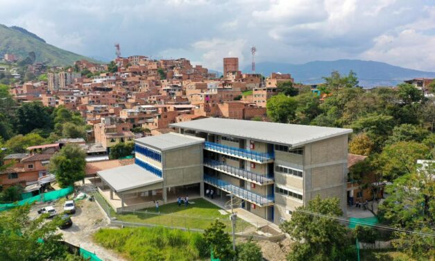 1.040 estudiantes de la Institución Educativa Capilla del Rosario se beneficiarán con nueva infraestructura educativa