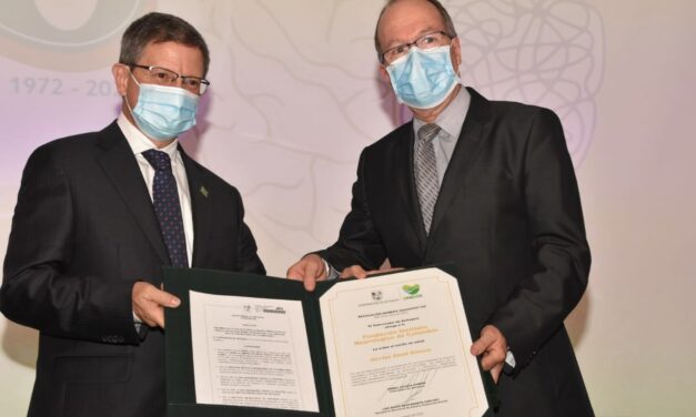 Gobernación de Antioquia otorgó la Orden al Mérito en Salud Pública “Héctor Abad Gómez” al Instituto Neurológico de Colombia