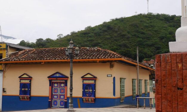 La visita de los músicos a Liborina