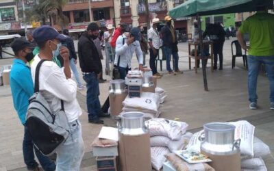 Pequeños productores lecheros y ganaderos de Yarumal: agradecidos por la entrega de kits para su labor