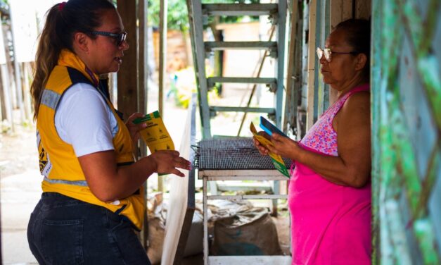 Más de 200 habitantes del morro de Moravia fueron sensibilizados por la Alcaldía de Medellín para salvaguardar la vida en la zona