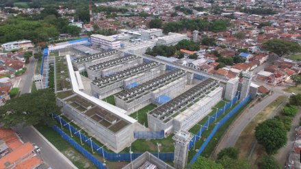 Asciende a 51 el número de muertos en el incendio de la cárcel de Tuluá