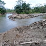 Luego de las fuertes lluvias, el río Murindó recuperó su cauce