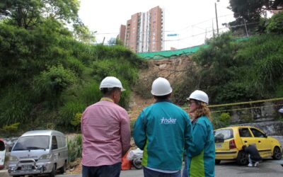 Cuatro escenarios deportivos afectados por las lluvias se cierran preventivamente para proteger a los usuarios de Medellín