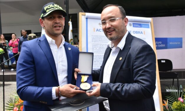 Alianza entre gobiernos Nacional y Departamental permitirá mejorar la capacidad de movilidad, comunicación y construcción de estructuras para la fuerza pública