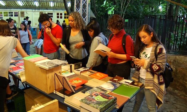 Primer fin de semana de la Fiesta del Libro y la Cultura dejó cerca de 100.000 asistentes y $1.500 millones en ventas en la ciudad