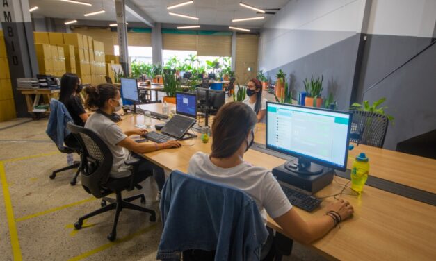 La Oficina Pública de Empleo de la Alcaldía de Medellín ha conectado laboralmente a 18.000 personas en 2022