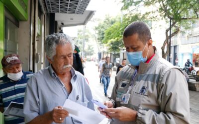 Más de 10.000 personas mayores reciben apoyos económicos por parte de la Administración Distrital