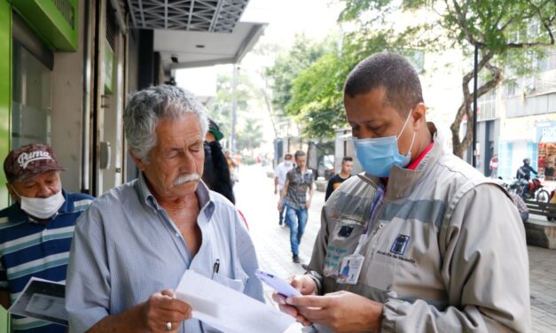 Más de 10.000 personas mayores reciben apoyos económicos por parte de la Administración Distrital