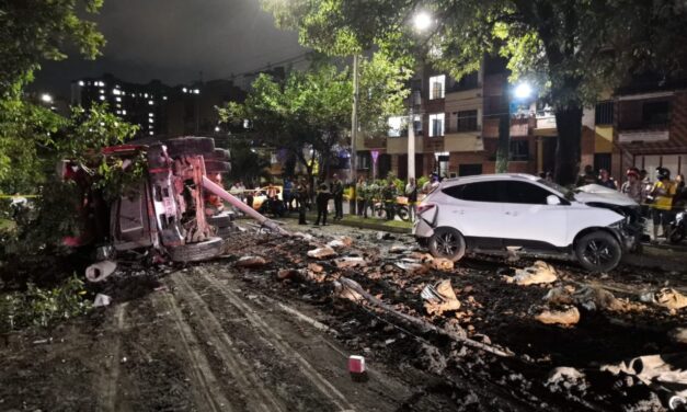 Accidente vehicular en Los Colores deja cuatro fallecidos