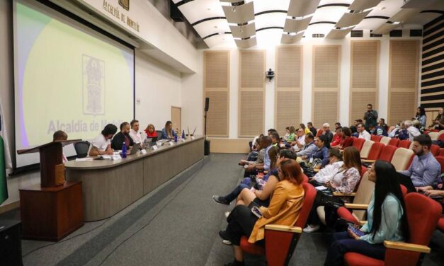 Víctimas del conflicto en Medellín proponen al Gobierno Nacional un proyecto metropolitano de vivienda que las beneficie