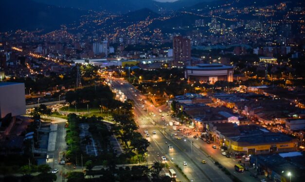 Para aportar a la mitigación del cambio climático, a partir del año 2035 en Medellín estará prohibida la venta de vehículos a gasolina