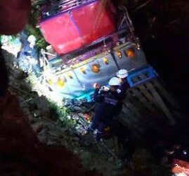 Volcamiento de un bus escalera en Urrao dejó una persona muerta