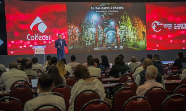 El gobernador de Antioquia dio a conocer durante el Congreso de  Colfecar el Plan Maestro de Logística y Transporte de Antioquia