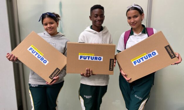 Todos los estudiantes de educación básica y media beneficiados con Computadores Futuro conservarán su equipo